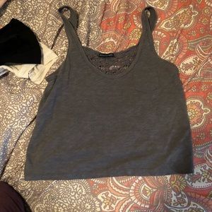 gray tank top
